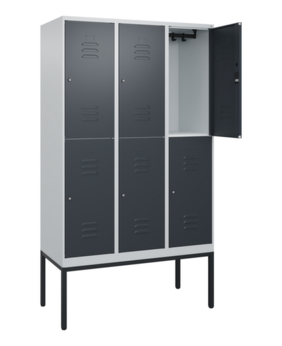 C+P Armoire vestiaire à deux niveaux Classic Plus, largeur de compartiment 400 mm