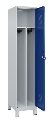 C+P Armoire vestiaire Evolo PLUS pour une séparation en noir et blanc, largeur de compartiment 400 mm
