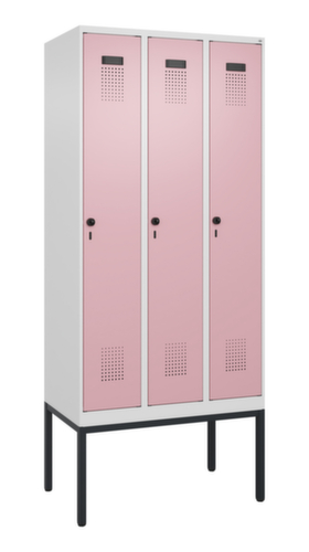 C+P Armoire vestiaire Evolo PLUS, largeur de compartiment 300 mm