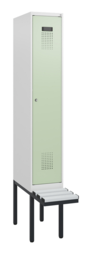 C+P Armoire vestiaire Evolo PLUS avec banc suspendu, largeur de compartiment 300 mm