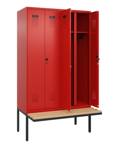 C+P armoire vestiaire en noir et blanc Evolo PLUS avec double compartiment et banc, largeur de compartiment 300 mm