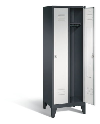 C+P Armoire Classic à 2 compartiments et portes lisses, largeur de compartiment 300 mm  L