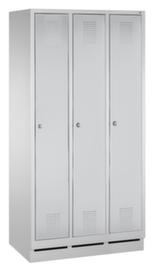 C+P Armoire vestiaire Evolo gris clair avec 3 compartiments - portes avec perforation décorative, largeur de compartiment 400 mm