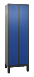 C+P Armoire vestiaire Evolo avec 2 compartiments - portes avec perforation décorative, largeur de compartiment 300 mm