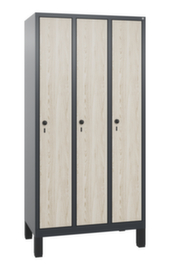 C+P Armoire vestiaire Evolo avec 3 compartiments + portes déco, largeur de compartiment 300 mm