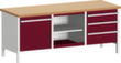 bott Bloc établi cubio, 4 tiroirs, 1 armoire, 2 tablettes, RAL7035 gris clair/RAL3004 rouge pourpre